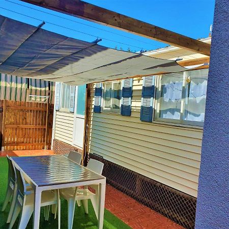 Casita Movil En Camping De La Manga Hotel Ngoại thất bức ảnh