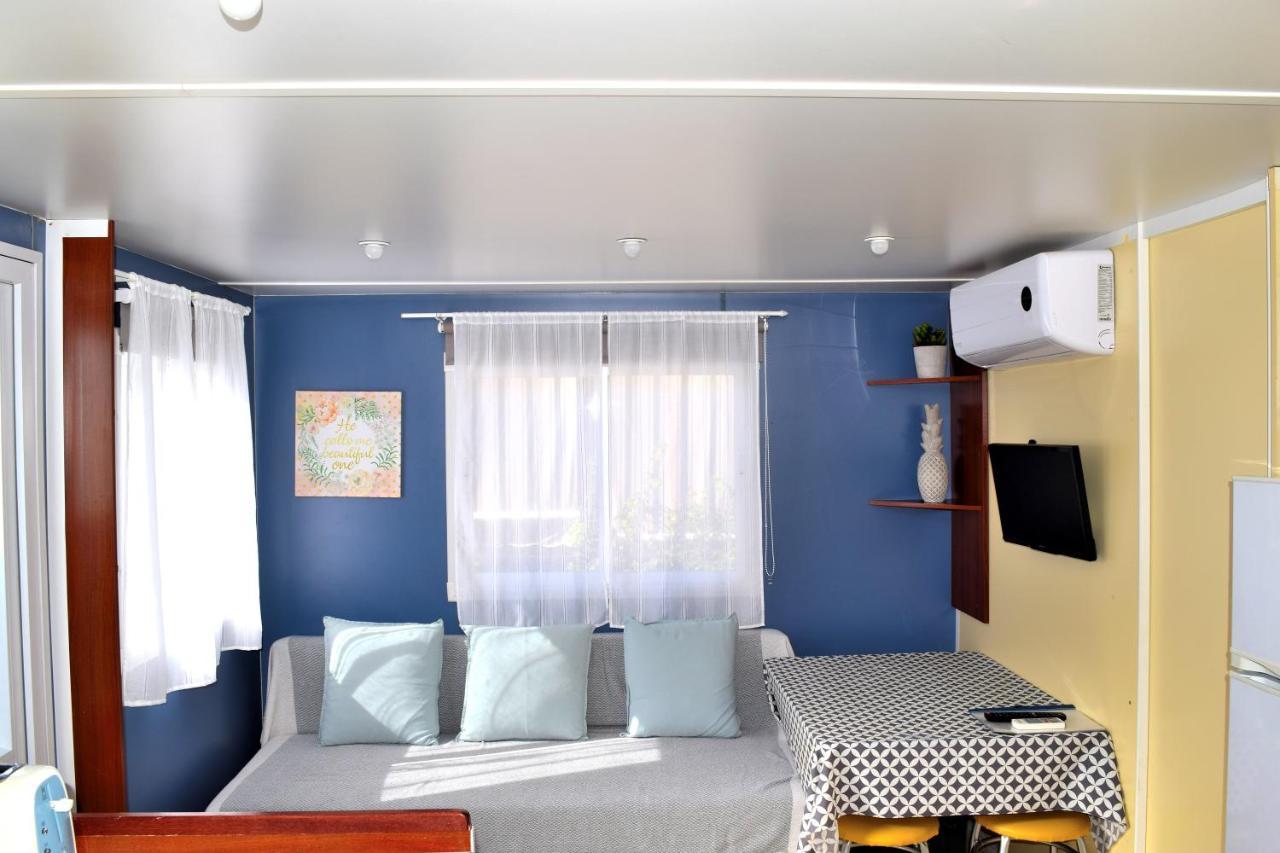 Casita Movil En Camping De La Manga Hotel Ngoại thất bức ảnh