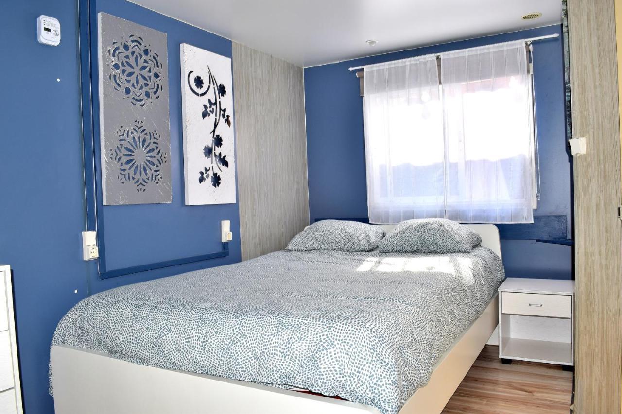 Casita Movil En Camping De La Manga Hotel Ngoại thất bức ảnh
